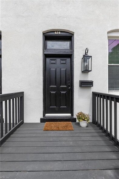 Photo - 410 W 29th St