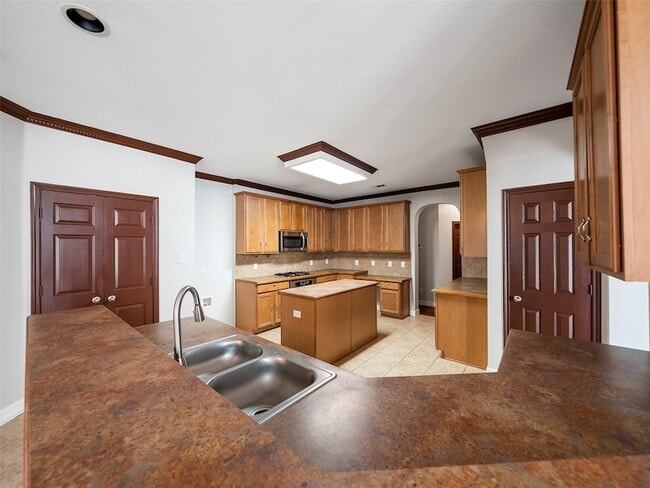 Photo - 9943 Red Cedar Dr