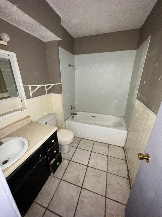 Photo - 1116 Flat Rock Cir