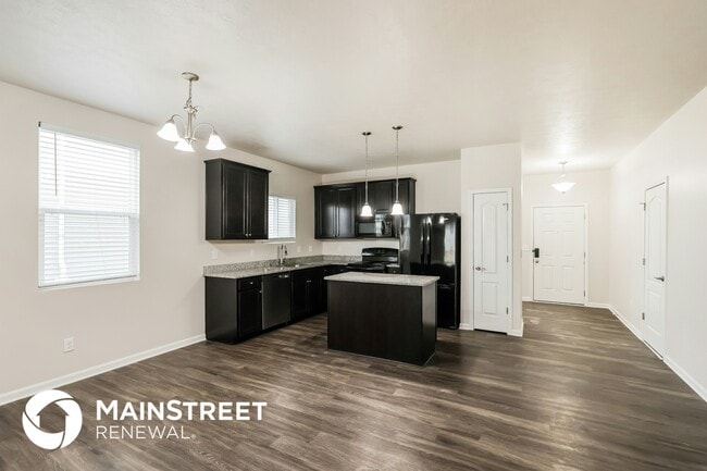 Photo - 6041 Edgemont Way