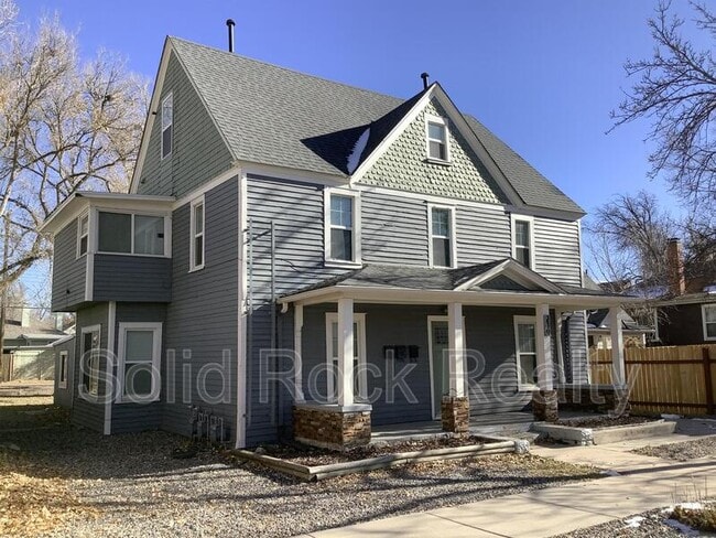 Building Photo - 219 N Institute St Unit 2