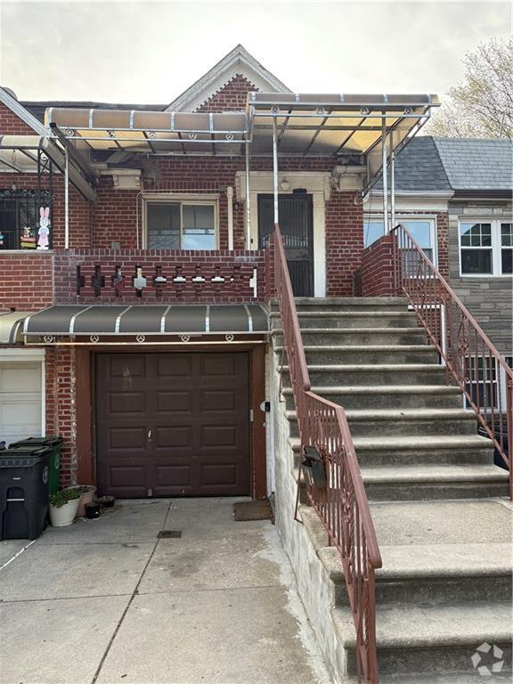 Building Photo - 2166 Brown St Unit 2 Rental