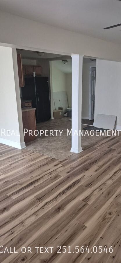 Photo - 708 Bond St