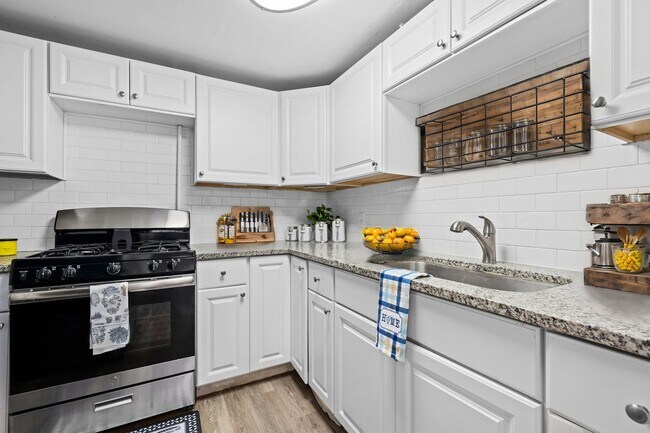 Photo - Mayfair - Remodeled Units - Must See! ***