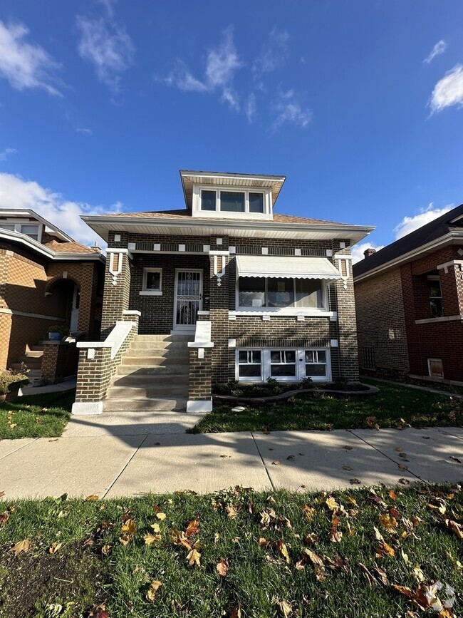 Building Photo - 2309 Ridgeland Ave Rental