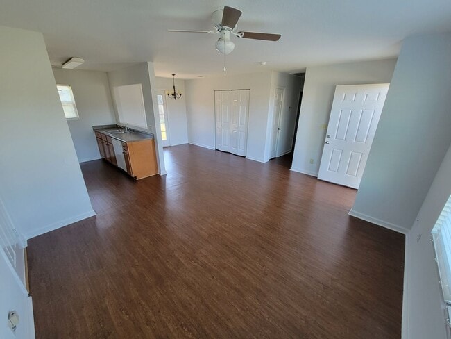 Photo - 6446 Swallowtail Dr