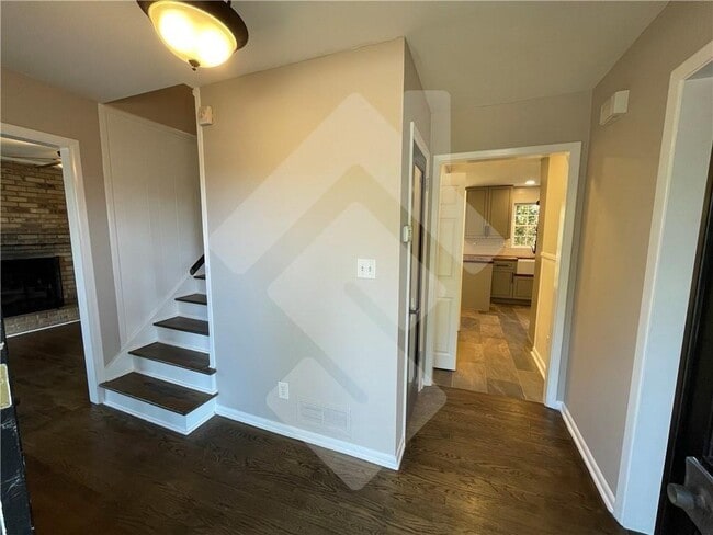 Photo - 9935 La View Cir