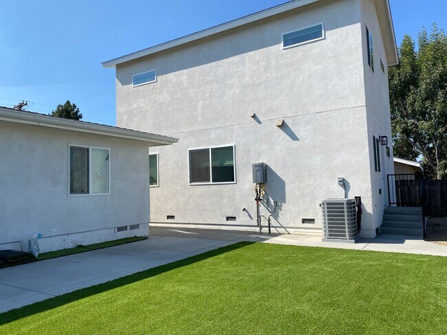 Photo - Newer Build, 4BD/2BA