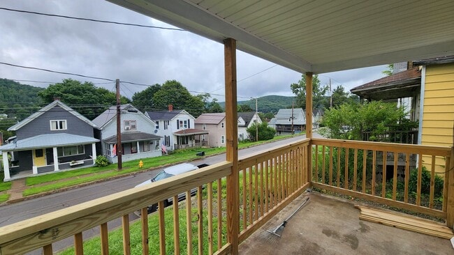 Photo - 193 High St