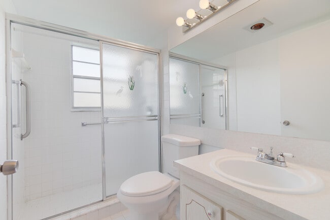 Building Photo - 351 Mansfield Dr Unit 351