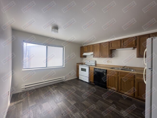 Photo - Ealges Nest Apartments Unit B