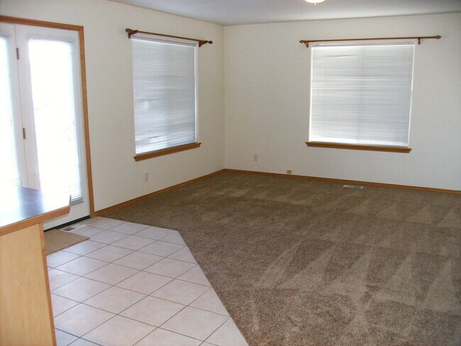 Photo - Waterfront home w/Large Dock