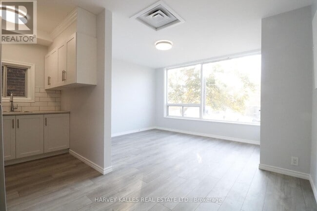 Photo - 199 Augusta Ave