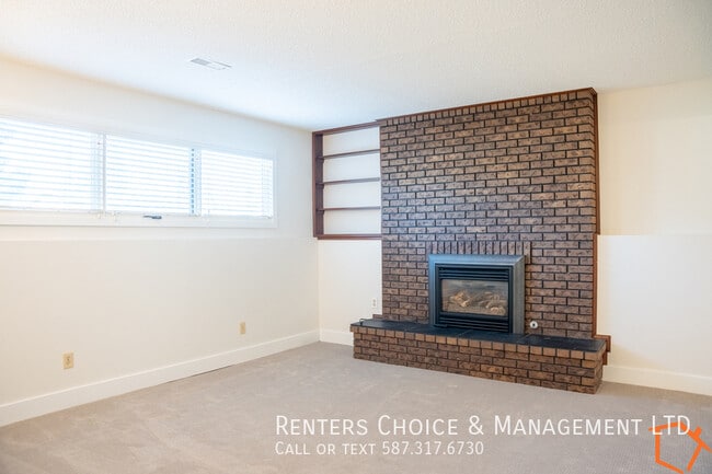 Photo - Basement Suite With Assiged Parking, UTILITIES INCLUDED