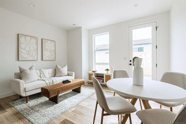 Photo - 2945 B St Unit 2947 B. St  2