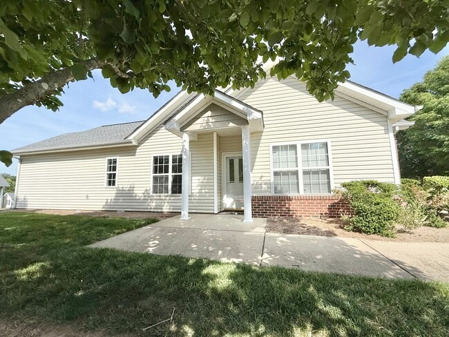 Photo - Newly Remodeled 2BD, 2BA Corner Lot Raleigh Townhome in a Great Location with HOA Amenities