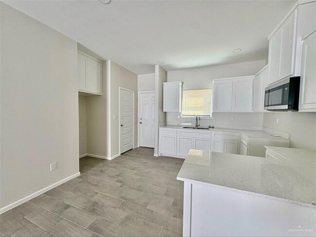 Photo - 2712 W Harrison Ave Unit 1