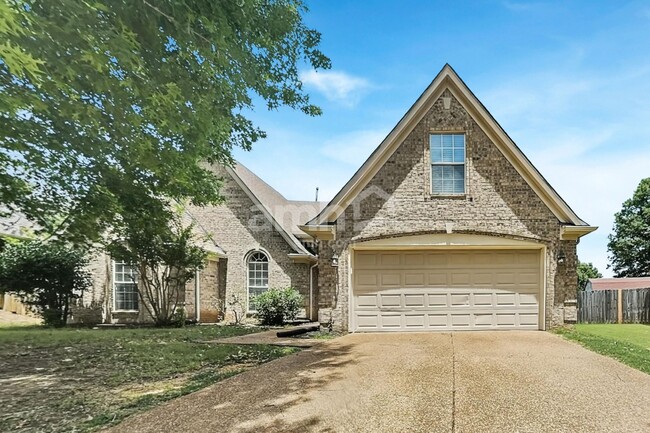 Building Photo - 410 Vaiden Ridge Dr N