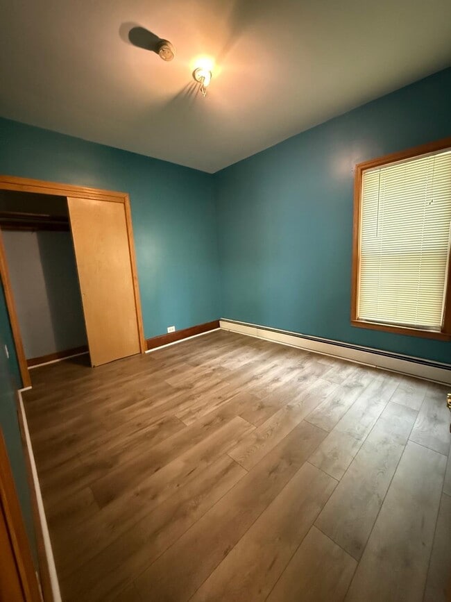 Photo - 30 Macamley St Unit 1 floor