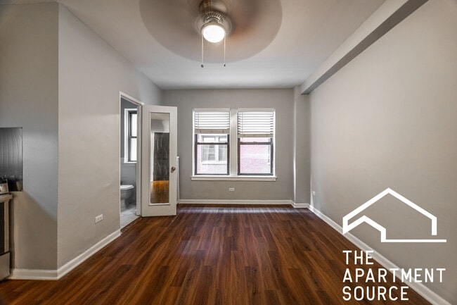 Photo - 1200 N La Salle Dr