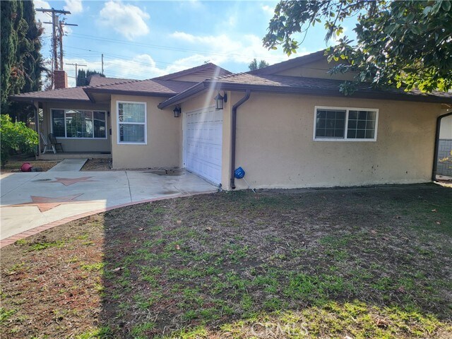 Photo - 13132 Hartland St