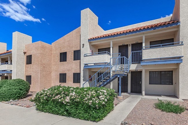 Photo - Buenas by the Base