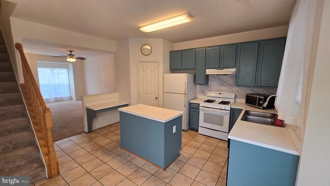 Photo - 2441 Old Farmhouse Ct