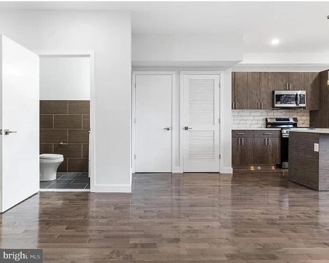 Photo - 1945 N 7th St Unit 3