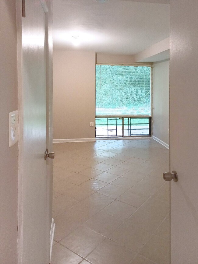 566 Wilson Bridge Dr Unit A-1