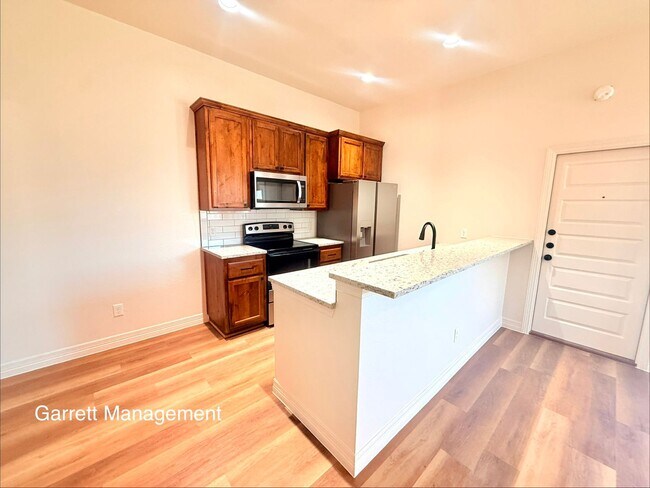 Photo - Newly Built Duplex For Rent!