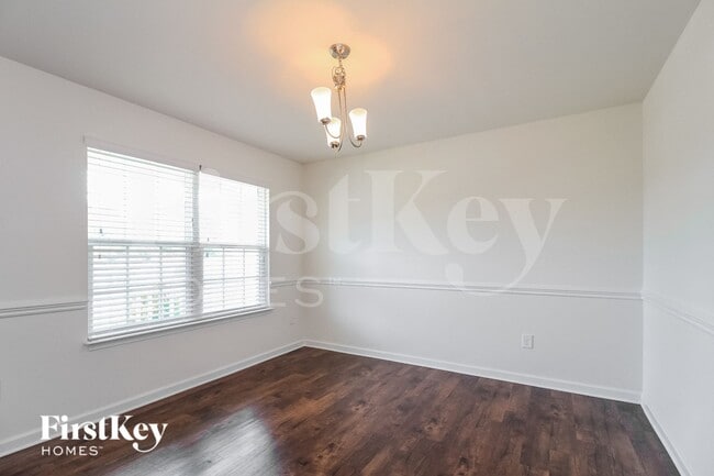 Photo - 1377 Aurora Glen Dr