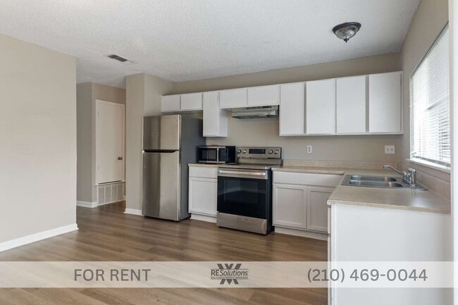 Photo - 8219 Glen Lark