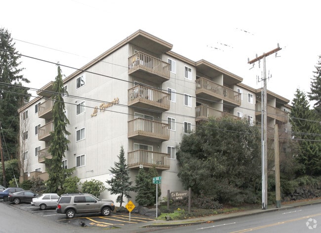 Building Photo - Link 14 Rental