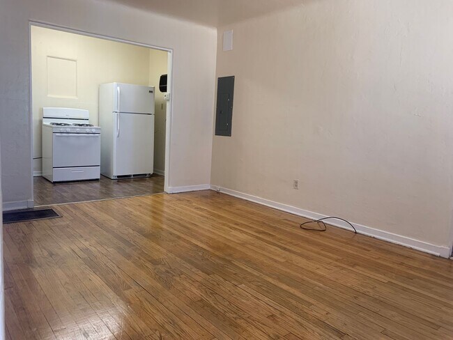 Photo - Pet Friendly 1-Bedroom Apartments