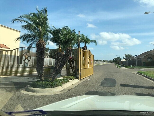 Photo - 27 South Dr Unidad 2