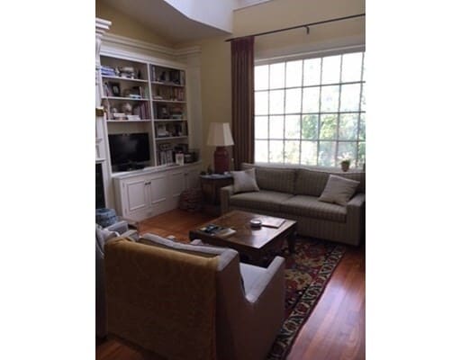 Photo - 92 Mount Vernon St Unit 2