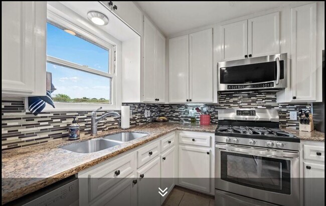 Photo - 26 Lyncrest Dr