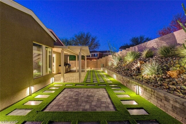 Photo - 2560 Bridle Oaks Ct