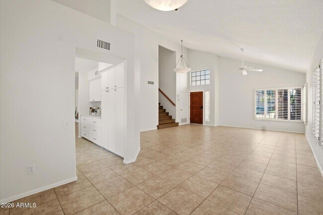 Photo - 9012 E Sutton Dr