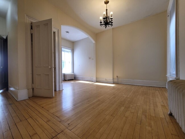 Building Photo - 1309 Cass