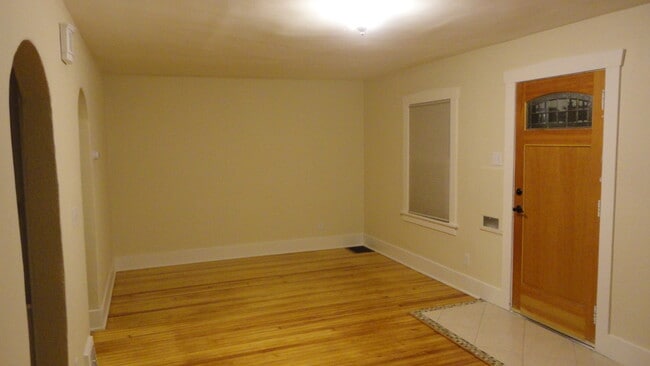 Photo - 4970 Wyandot St