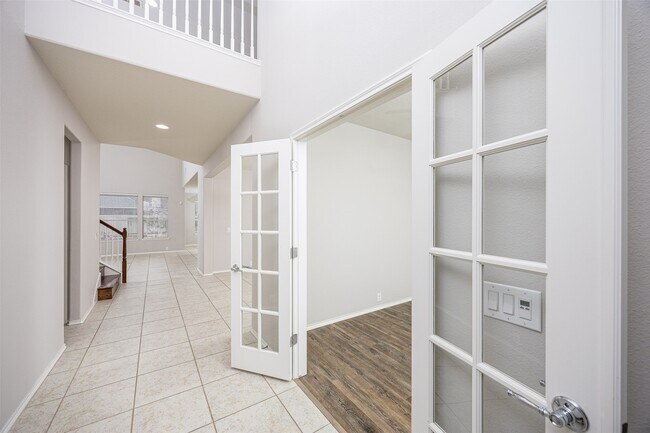 Photo - 24711 Gemstone Cove Ct