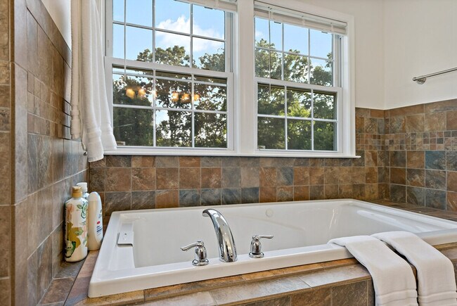 Photo - 6505 Columbia Pike Unit SI ID1395436P