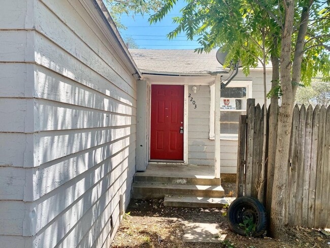 Photo - 2203 25th St Unit 2203 25th Street-Back