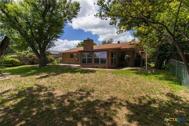 Photo - 1609 Ronstan Dr