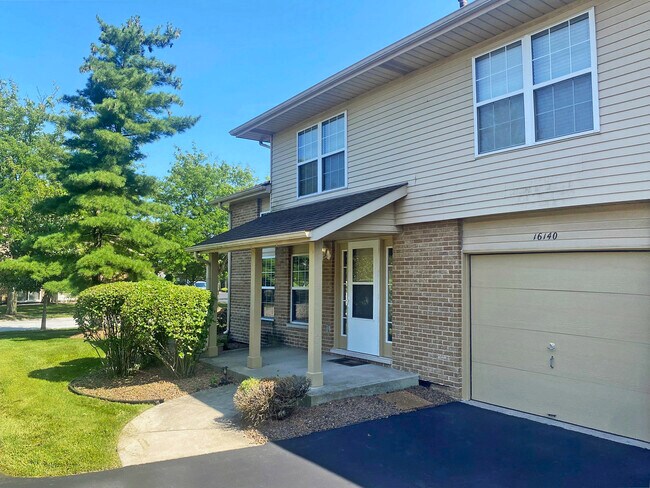 Photo - 16140 Creekmont Ct Townhome