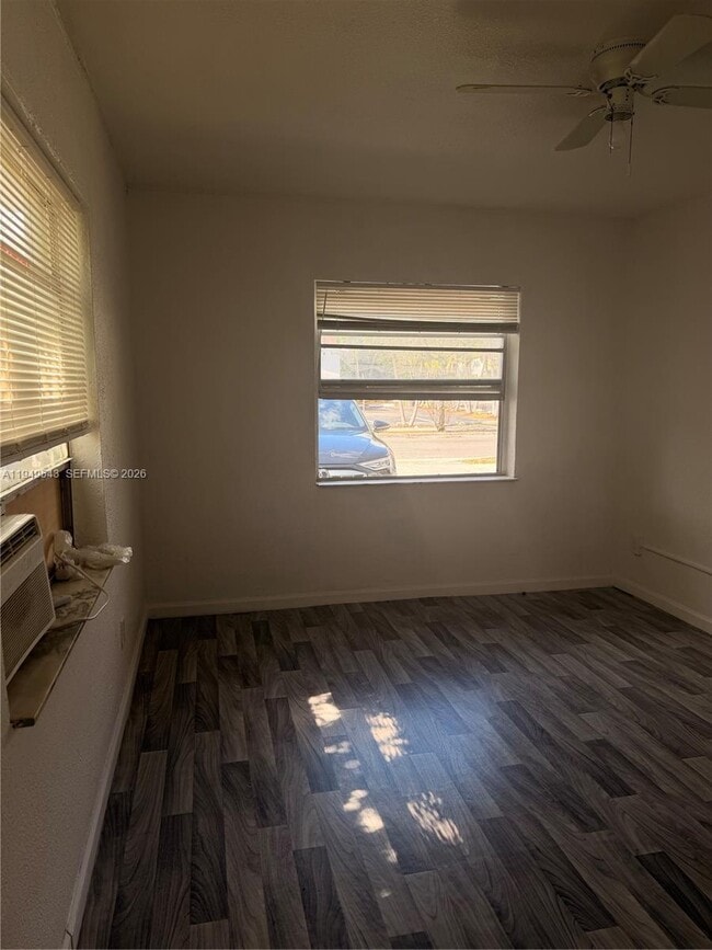 Photo - 634 NW 12th Ave Unit 1