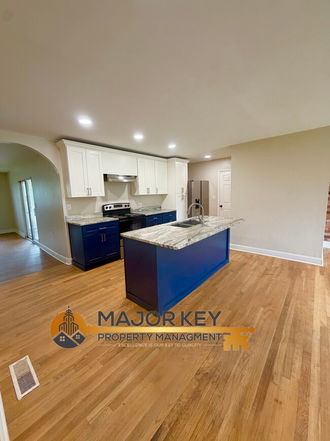 Photo - 4178 Suzanne Ln