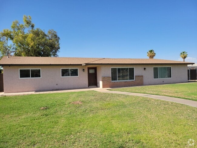 Building Photo - Charming 3 Bedroom Home for Rent in Brawle...