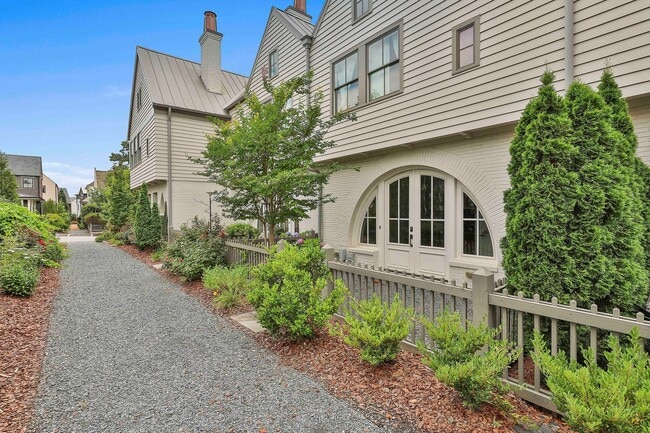 Photo - 3bd Trilith Townhome with 2 Car Garage